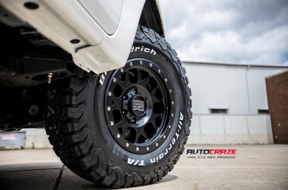 TOYOTA HILUX N80 4WD BULLY XD SATIN BLACK